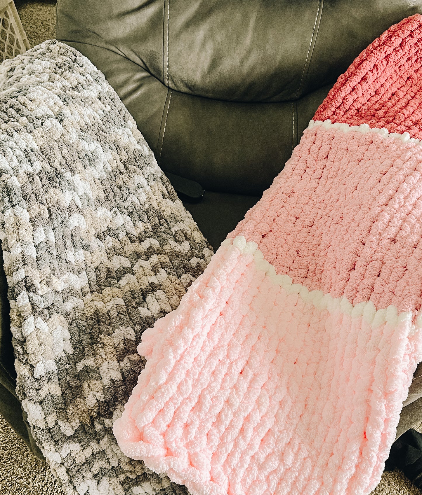 Chunky HAND KNIT Blanket, PUMPKINS AND SNOWMAN-gallery